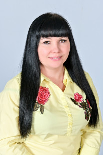Воспитатель, инструктор по физической культуре Кошелева Венера Расимовна